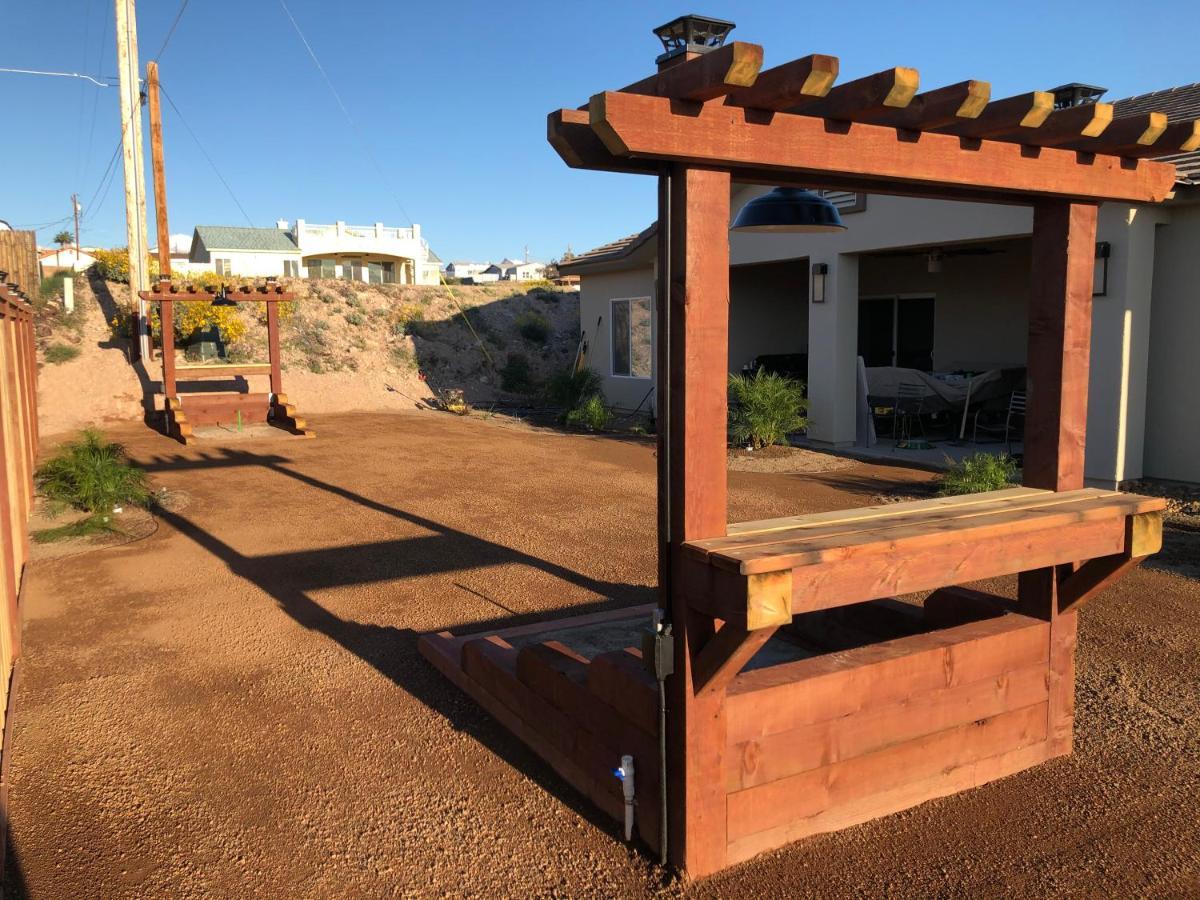Area 51 Annex - Alien Lake Escape บูลเฮดซิตี ภายนอก รูปภาพ